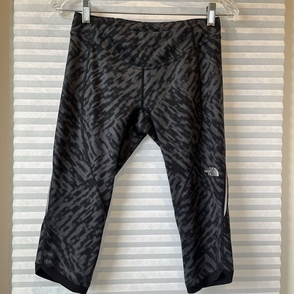 The North Face capri Leggings, gray-black, low rise, size S, Y2K, activewear.